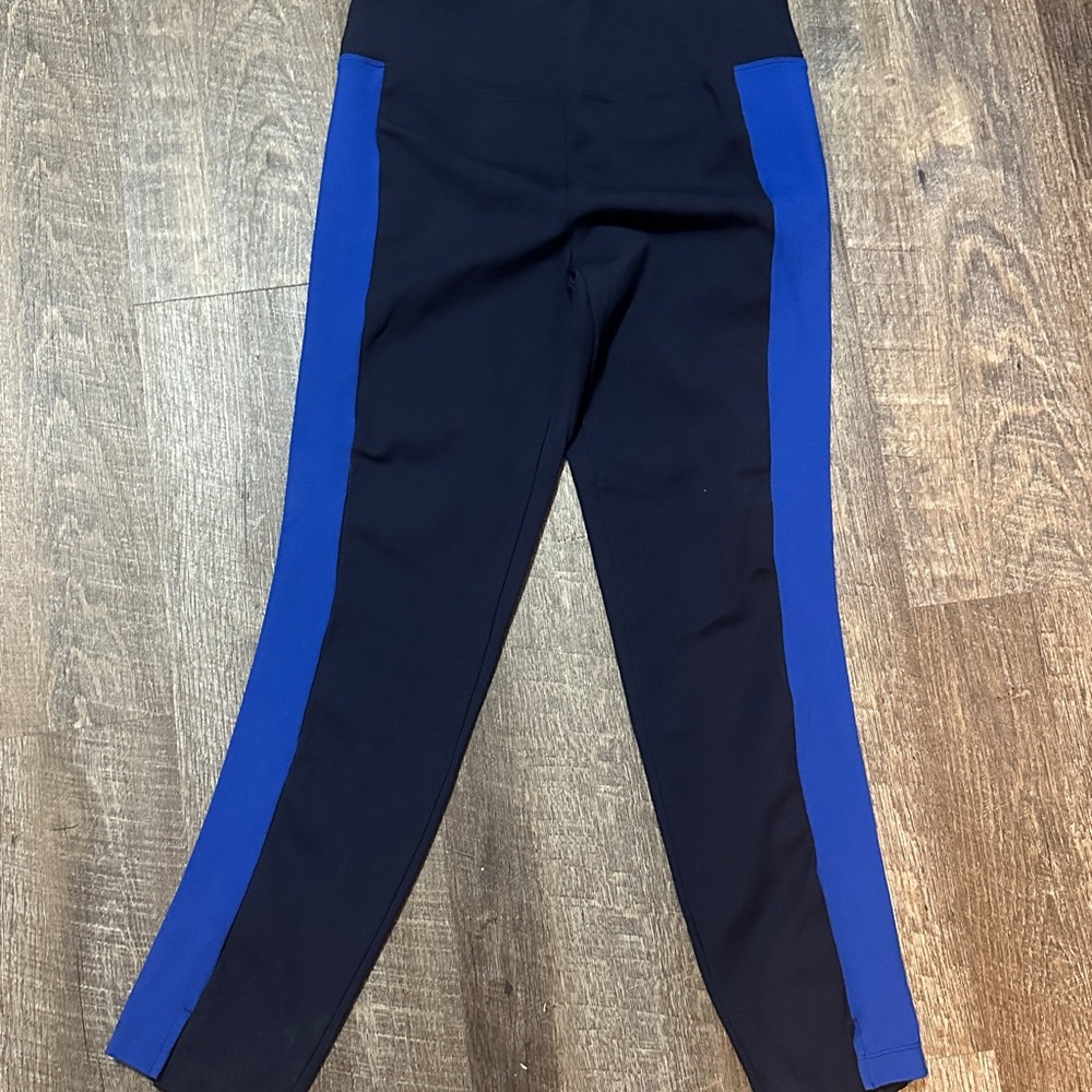 Peach Women’s Stretch Activewear Ankle Legging PantsBlue Sumida Slim Fit Small